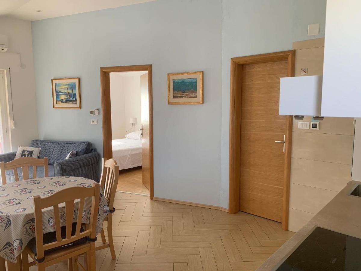 Apartment Klara Крк Экстерьер фото
