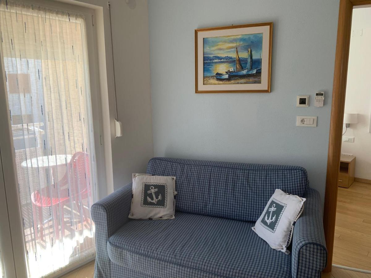 Apartment Klara Крк Экстерьер фото