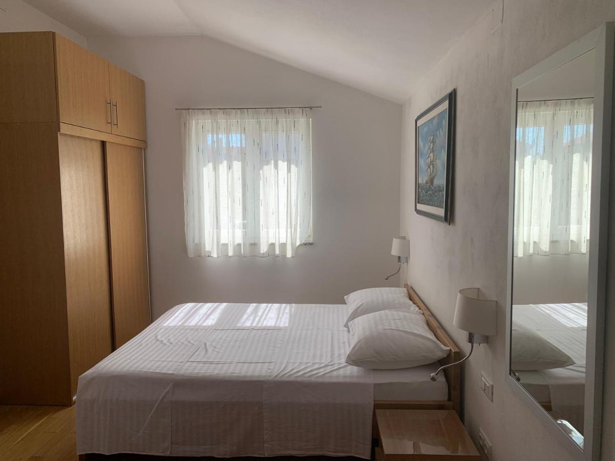 Apartment Klara Крк Экстерьер фото