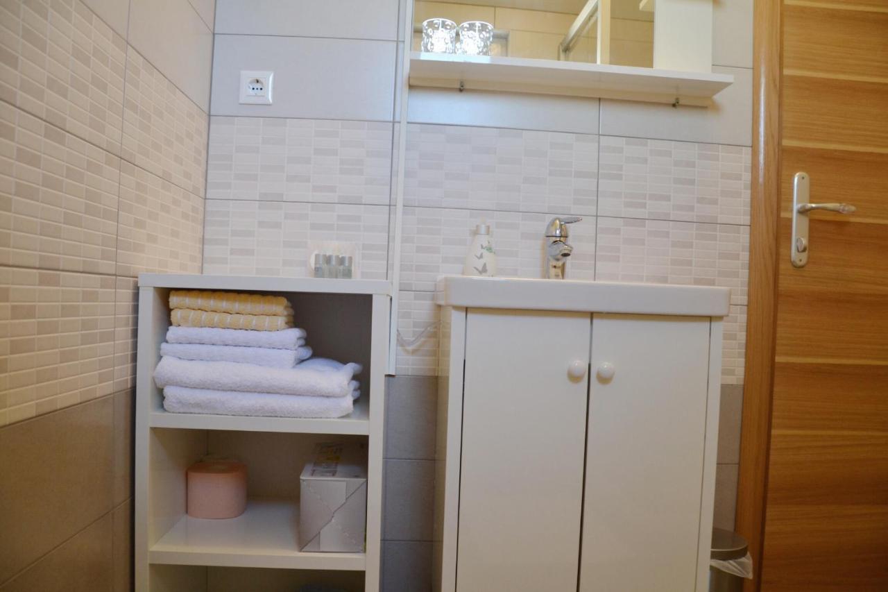 Apartment Klara Крк Экстерьер фото